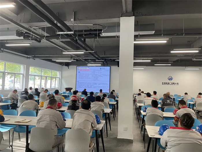 第6頁_公司動態(tài)_新聞中心_蕪湖造船廠有限公司