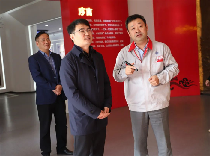 第6頁_公司動態(tài)_新聞中心_蕪湖造船廠有限公司